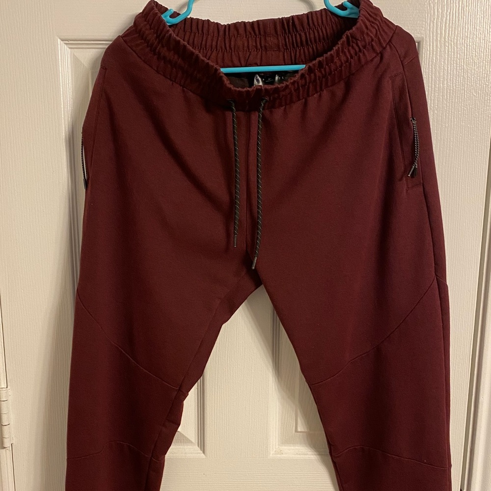 Alphalete Mens Paneled Joggers M